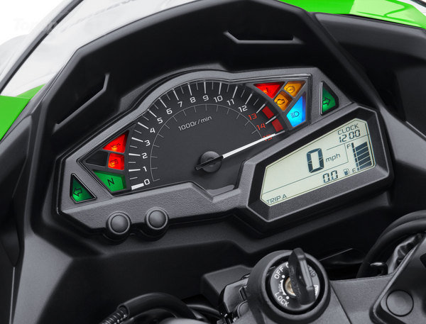 2013-kawasaki-ninja-300-3