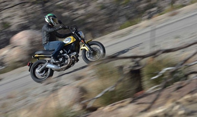 Ducati-scrambler-icon-review-4